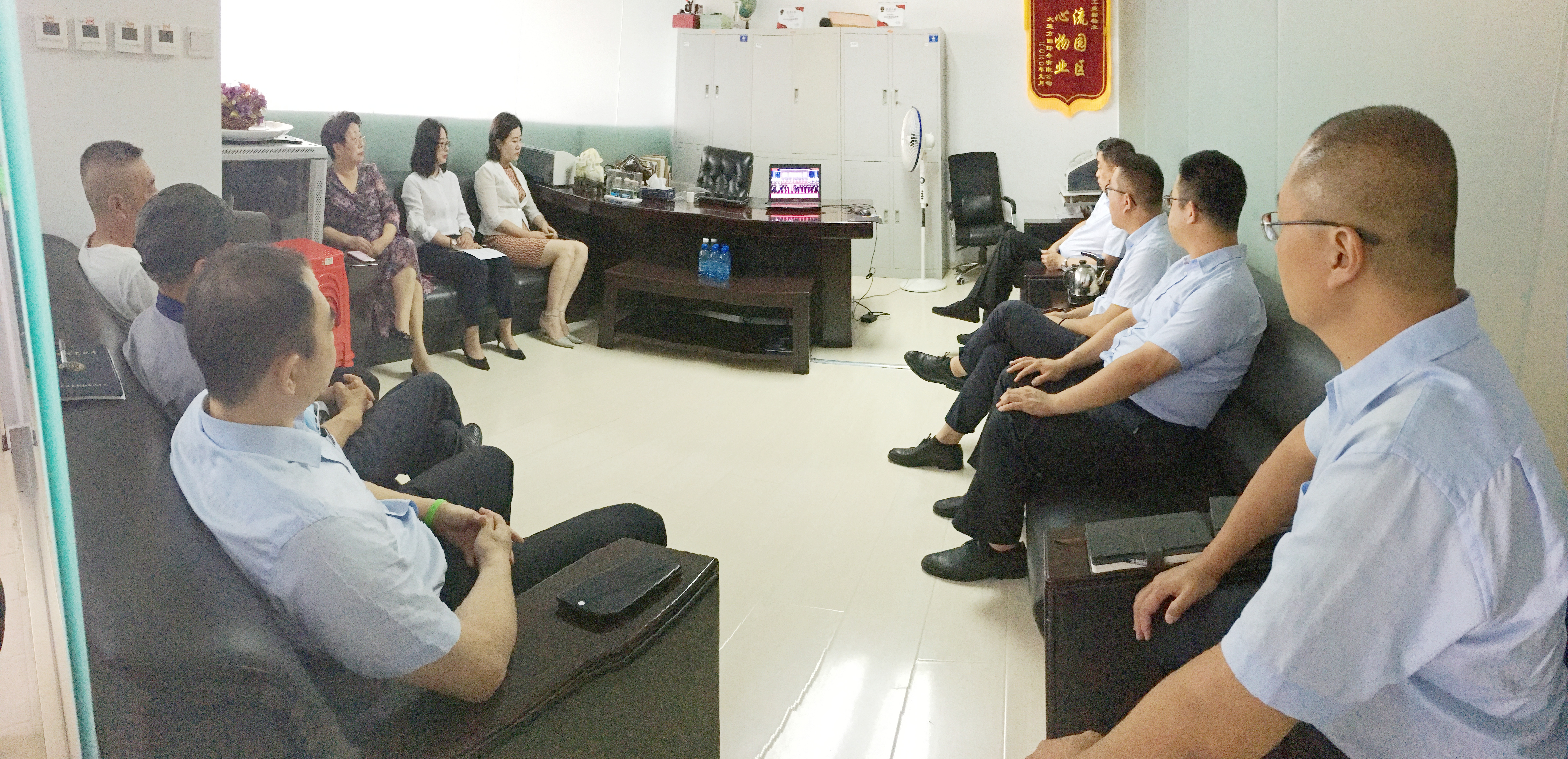 名品家居旁观直播